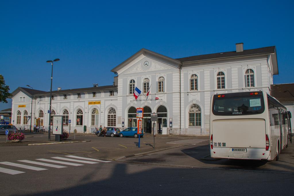 Hotel Majuscule Селеста Экстерьер фото